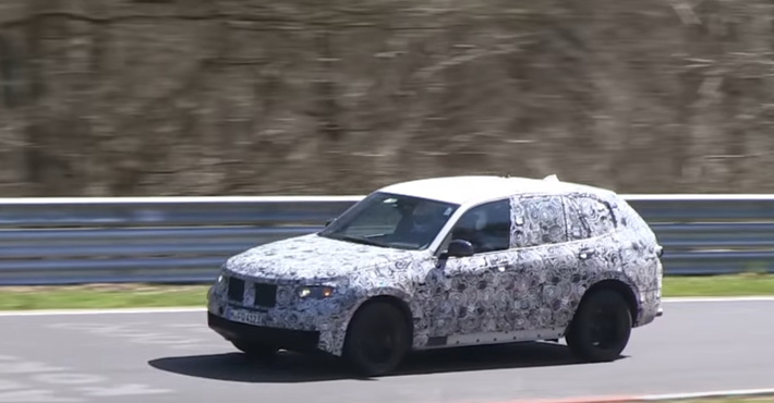 BMW показал серийный вариант нового поколения внедорожника X5